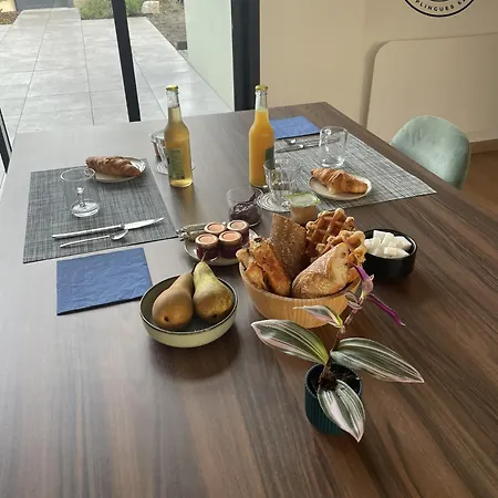 L'atelier לינה וארוחת בוקר 3*